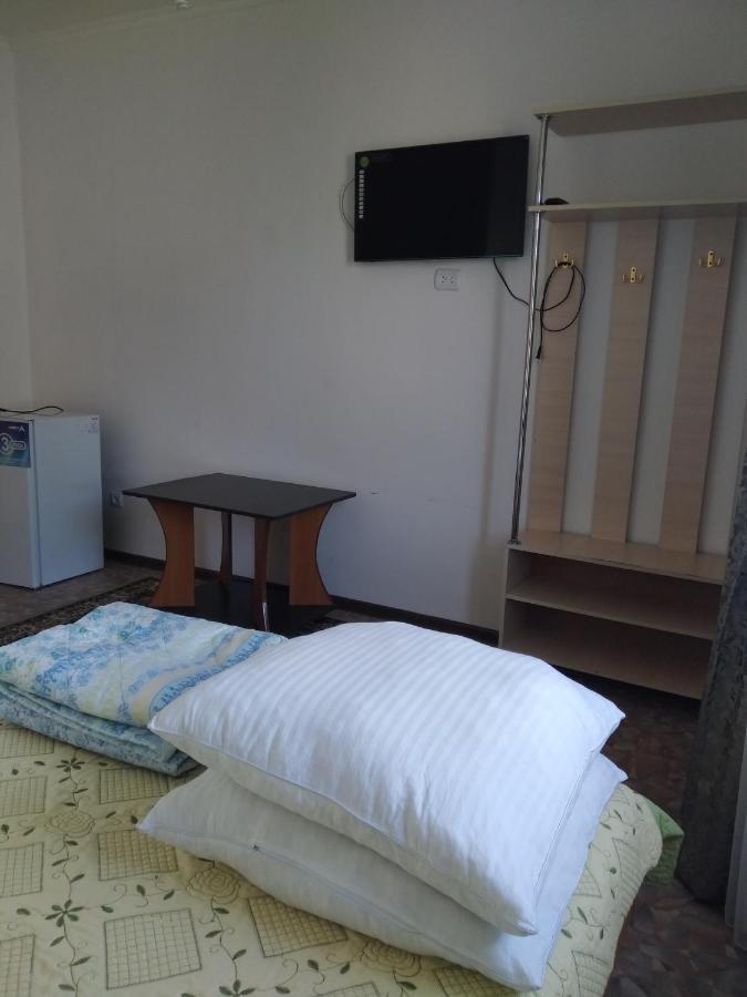 Guest House Arbat Cholpon-Ata Kültér fotó