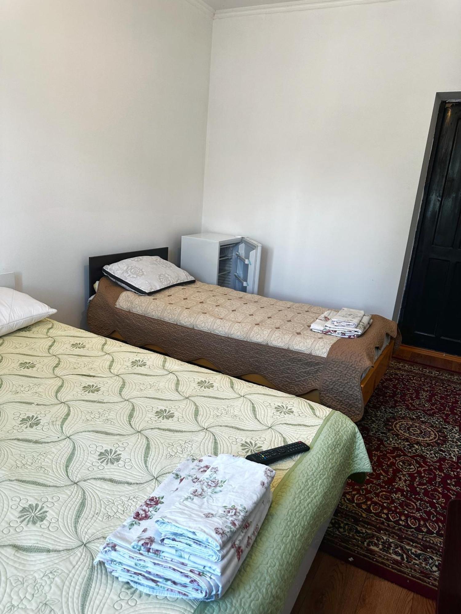 Guest House Arbat Cholpon-Ata Kültér fotó