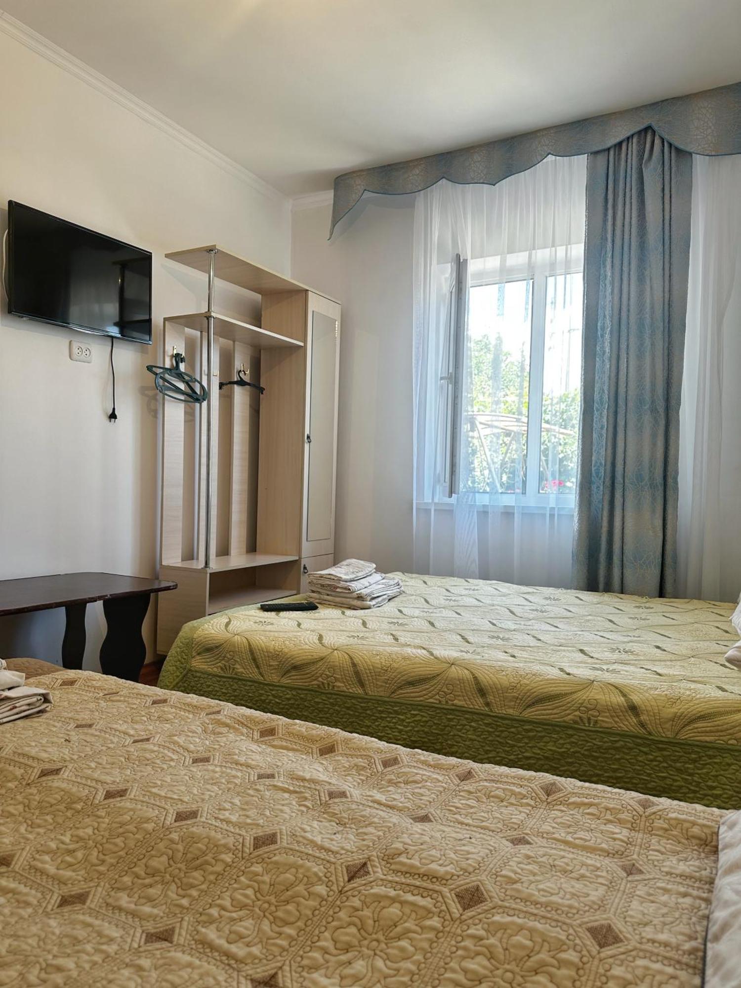 Guest House Arbat Cholpon-Ata Kültér fotó