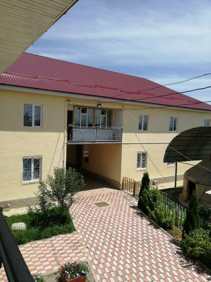 Guest House Arbat Cholpon-Ata Kültér fotó